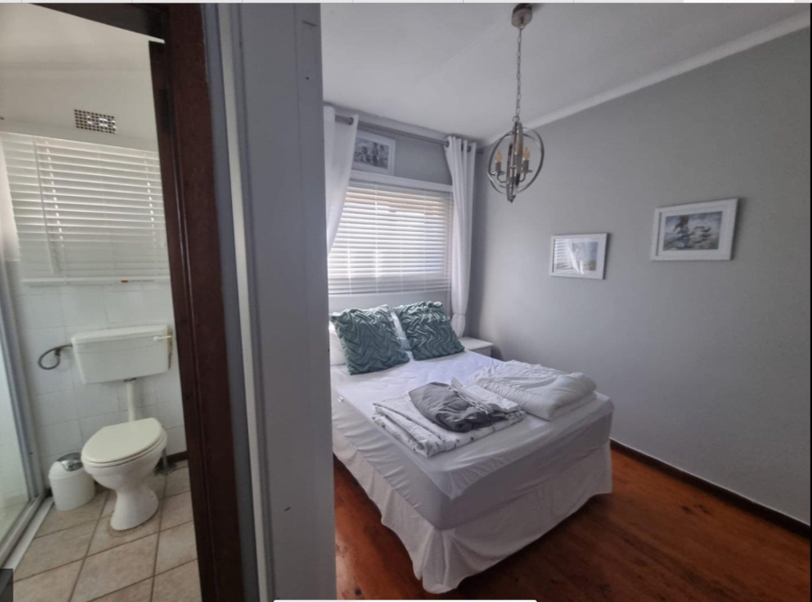 To Let 3 Bedroom Property for Rent in Hartenbos Central Western Cape